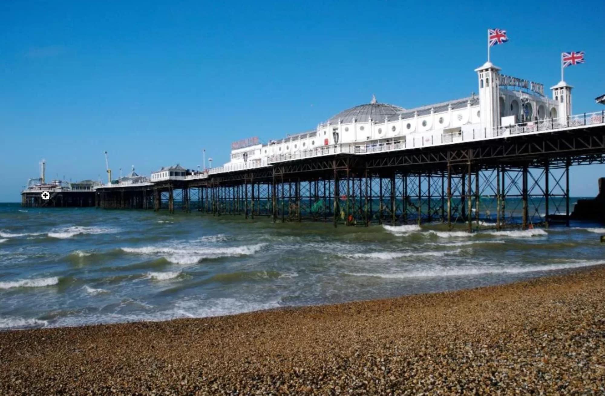 Central Wave Brighton Bagian luar foto