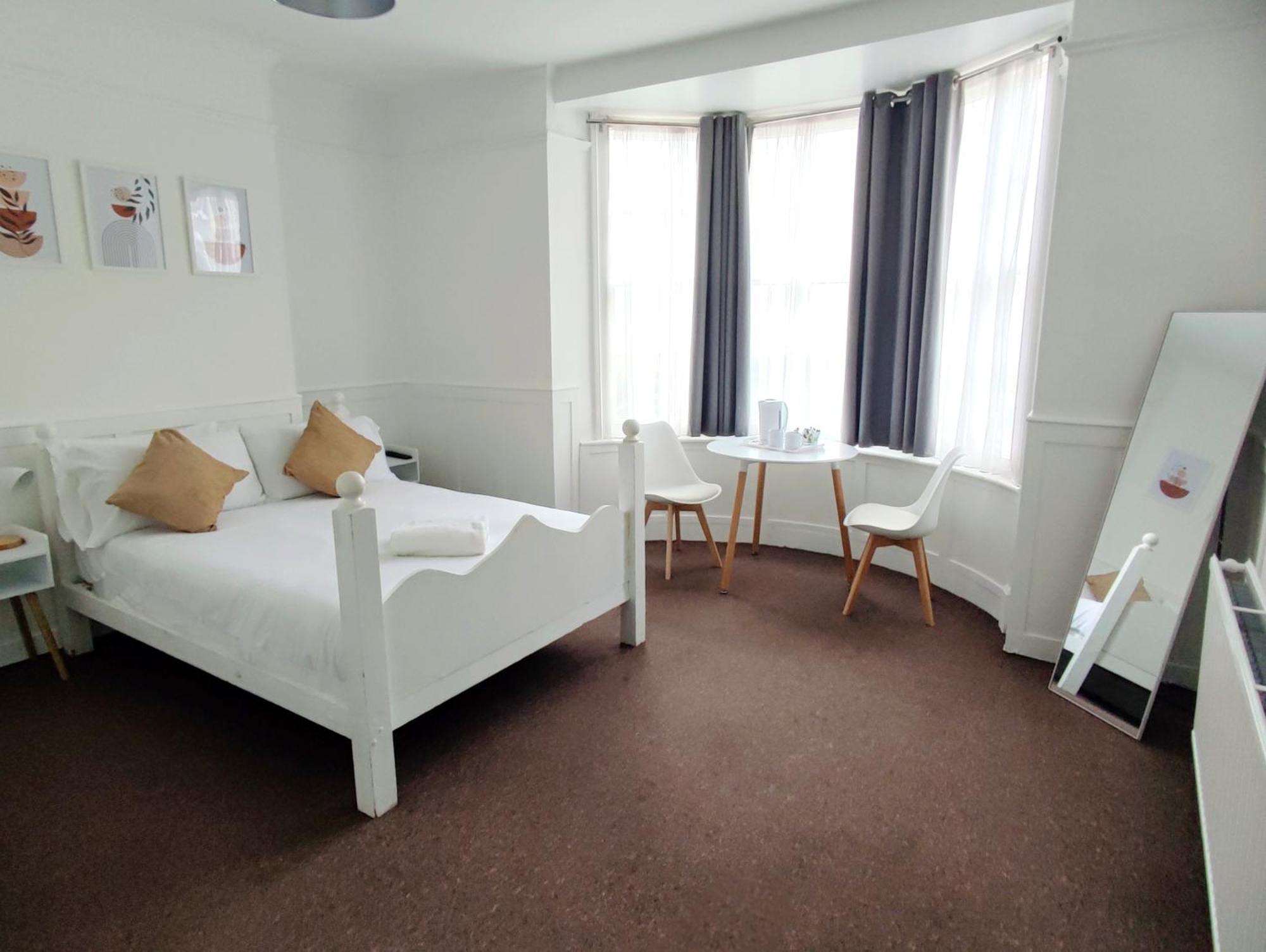 Central Wave Brighton Bagian luar foto