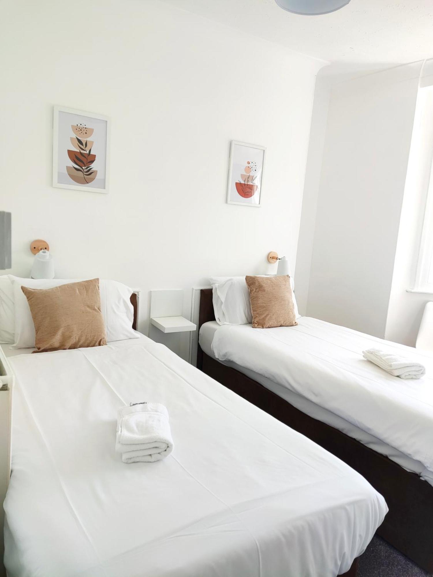 Central Wave Brighton Bagian luar foto