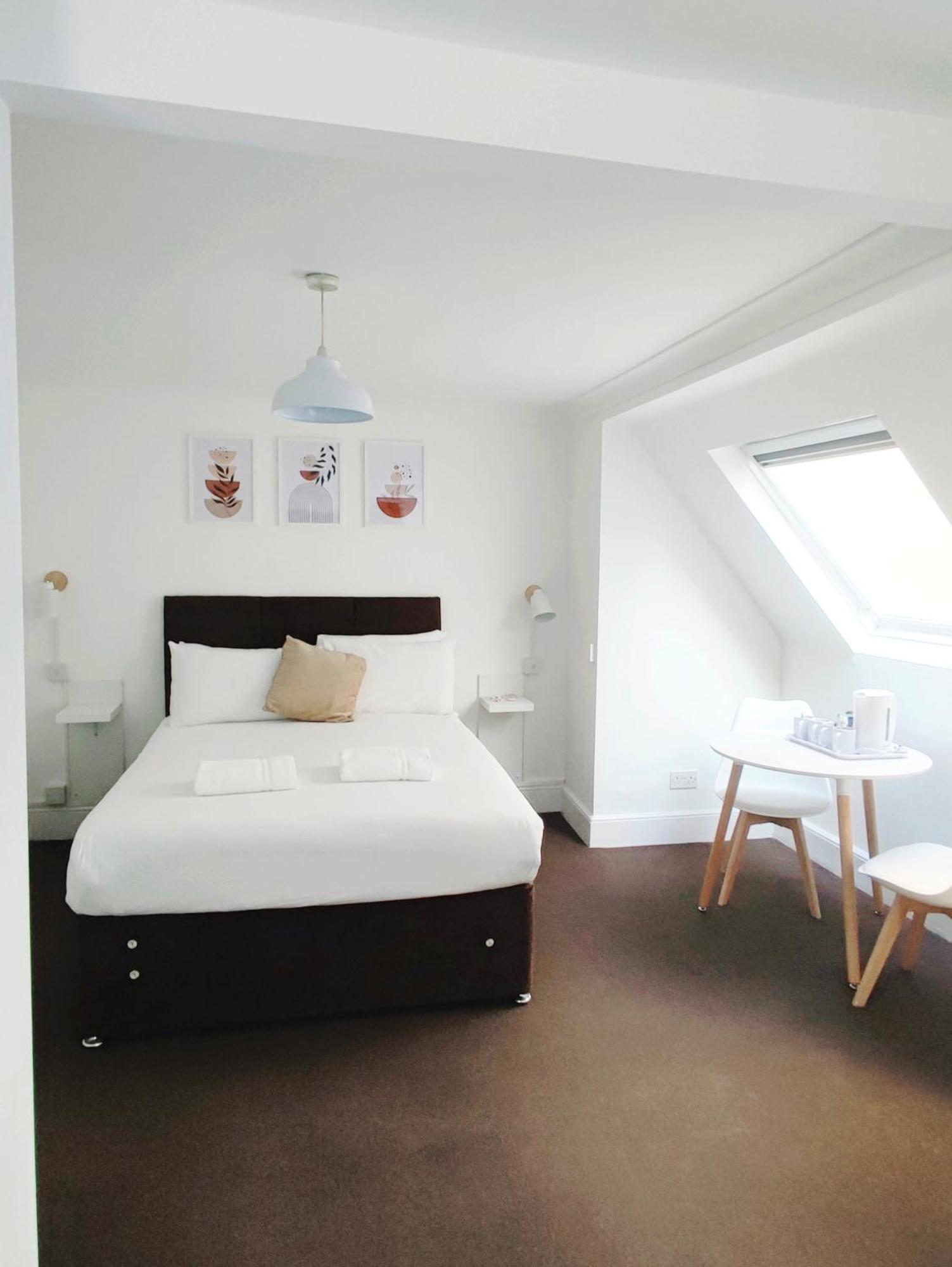 Central Wave Brighton Bagian luar foto