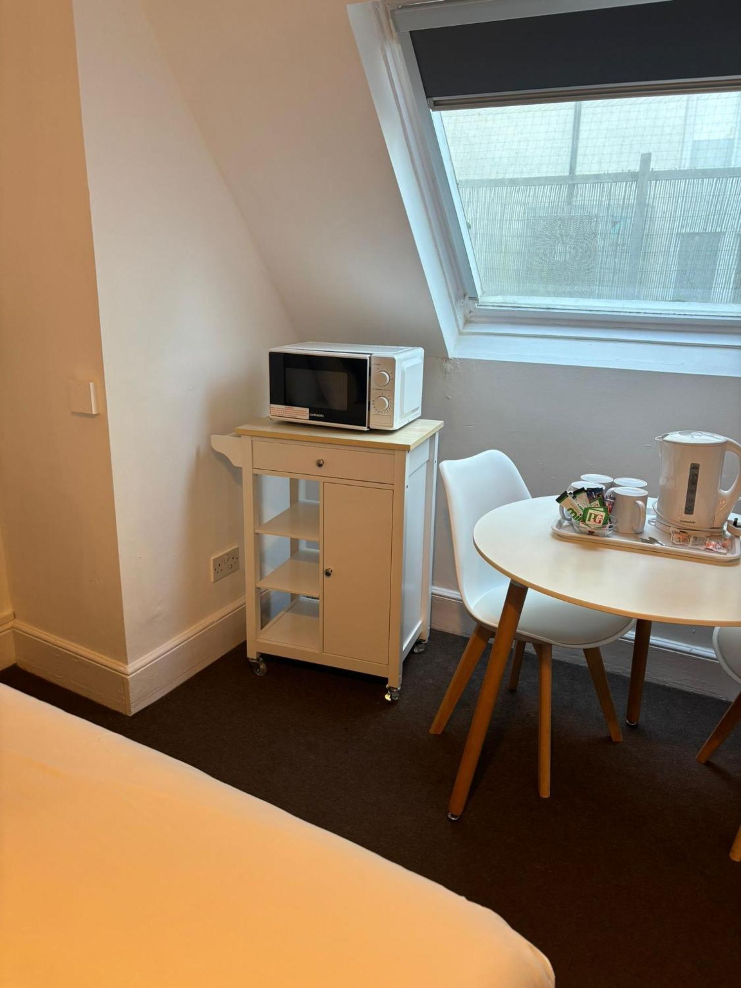 Central Wave Brighton Bagian luar foto