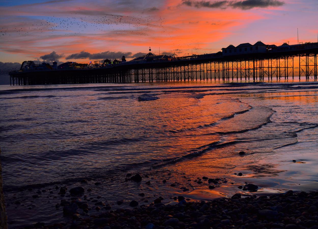 Central Wave Brighton Bagian luar foto