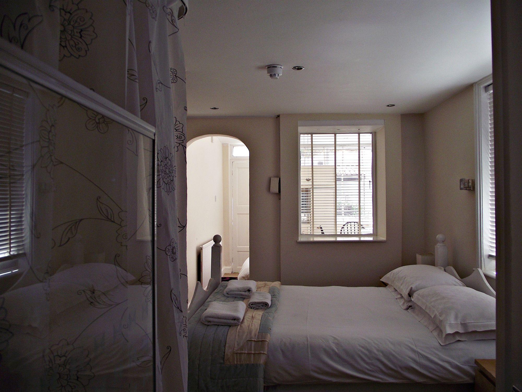 Central Wave Brighton Bagian luar foto